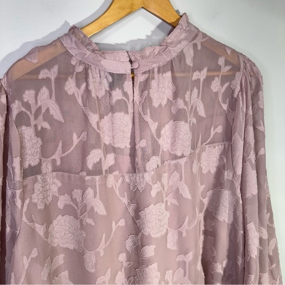 Torrid Chiffon Clip Floral Bubble Hem Blouse Size 3x - Picture 11 of 16